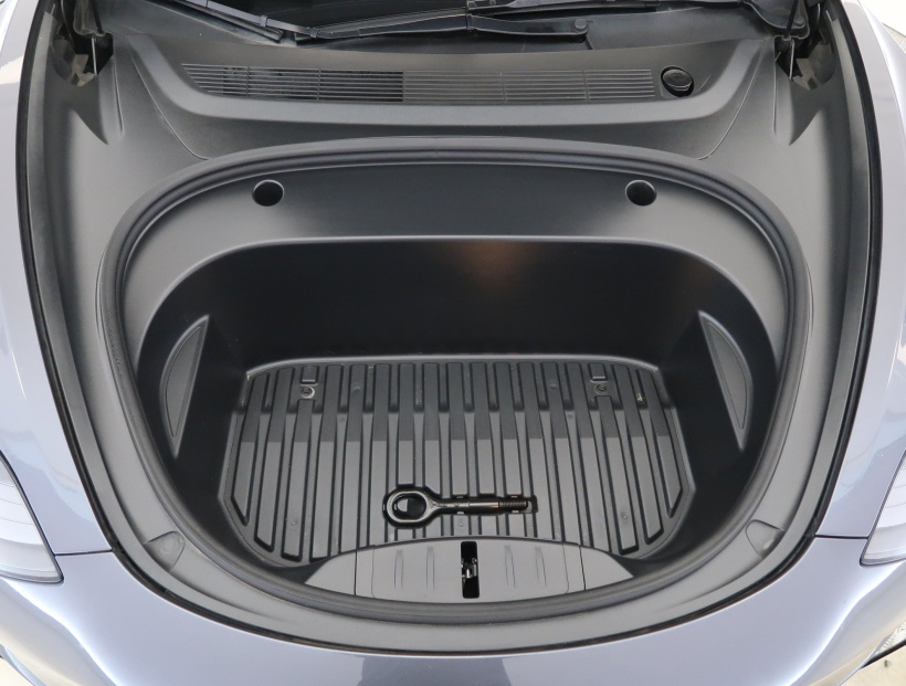 Tesla Model 3, 2023