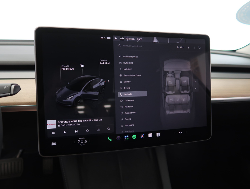 Tesla Model 3, 2023