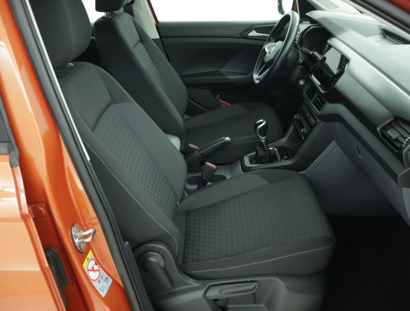 Volkswagen T-Cross, 2021