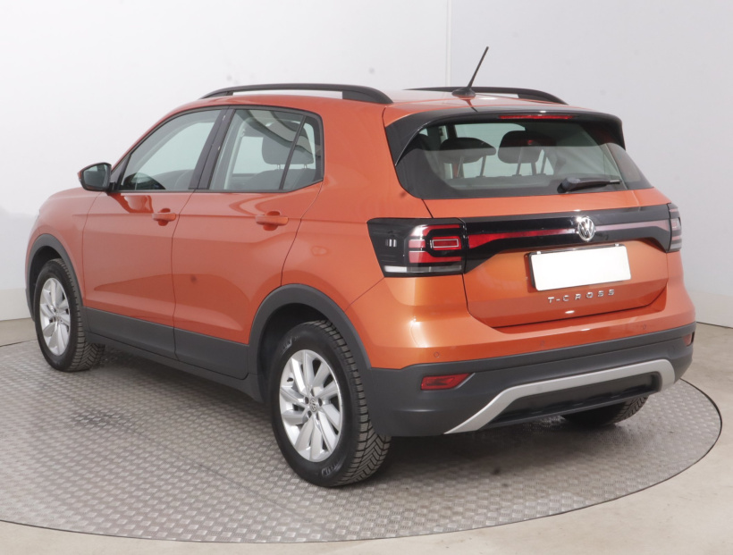 Volkswagen T-Cross, 2021