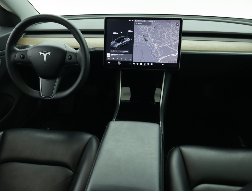 Tesla Model 3, 2019