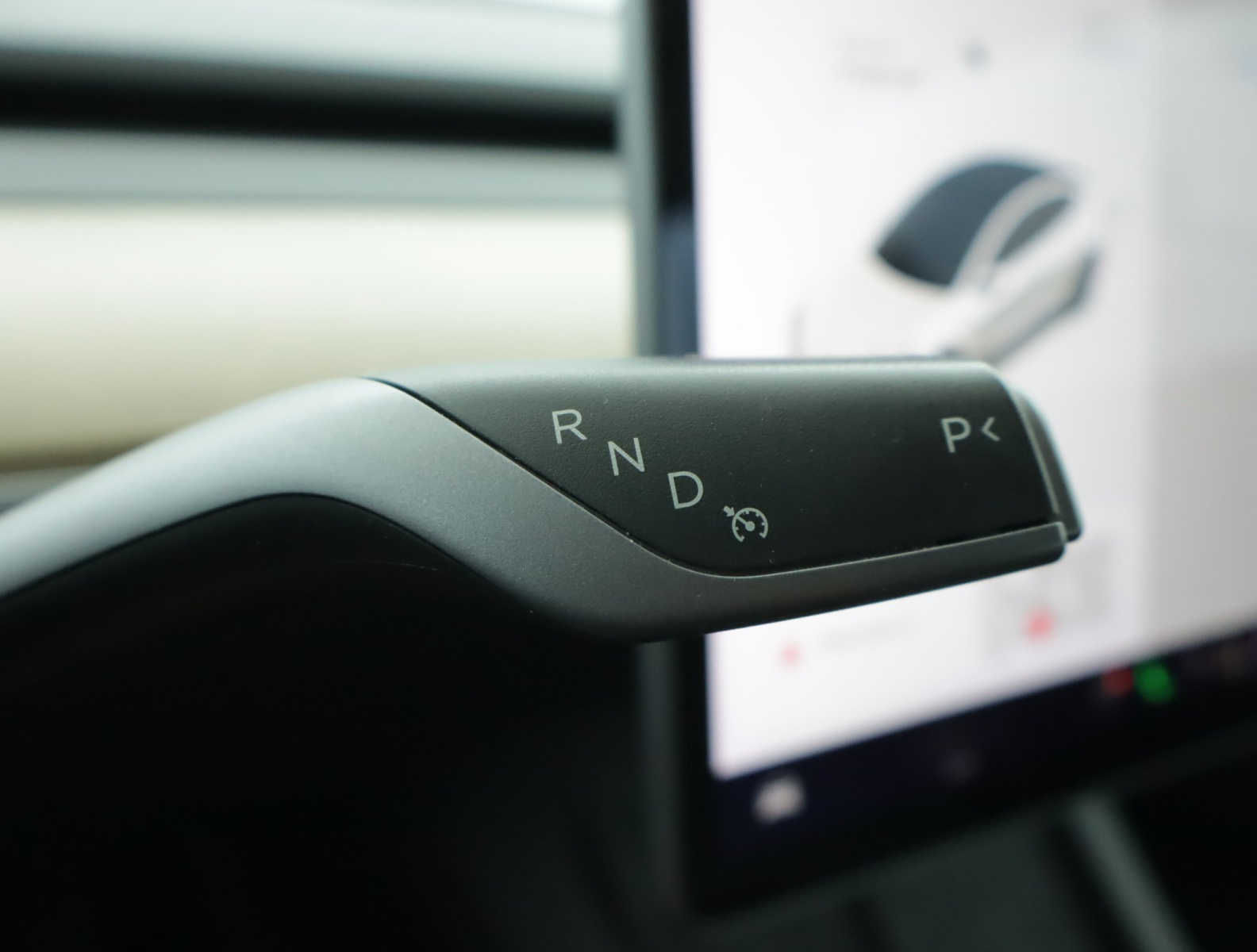 Tesla Model 3 Long Range AWD – fotografie 19