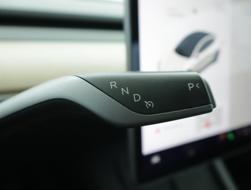 Tesla Model 3, 2021