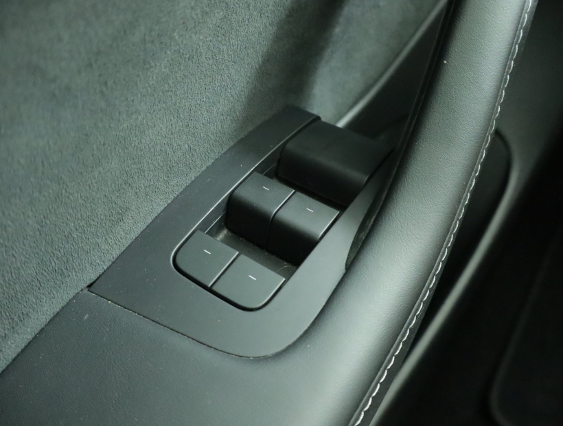 Tesla Model 3, 2021