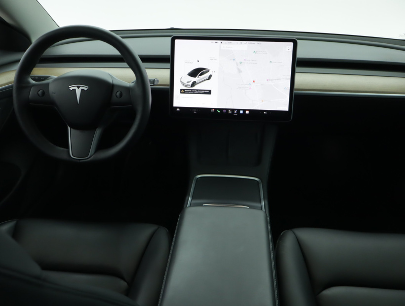 Tesla Model 3, 2021