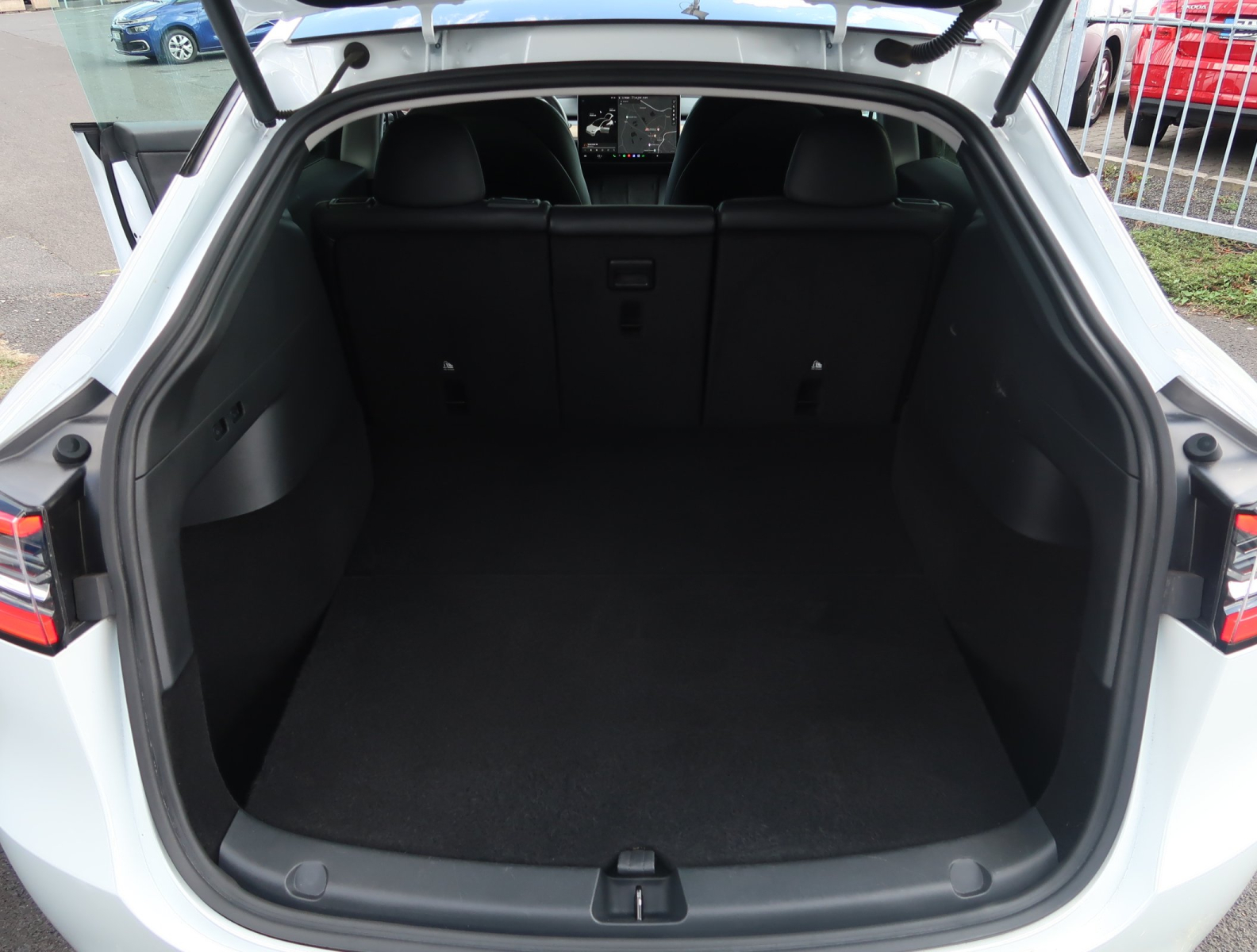 Tesla Model Y - 2021