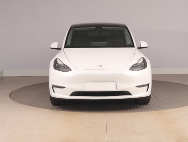 Tesla Model Y - 2021