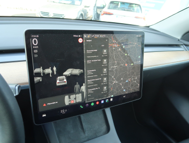 Tesla Model Y - 2021