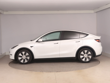 Tesla Model Y - 2021
