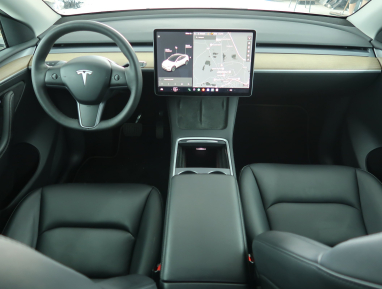 Tesla Model Y - 2021
