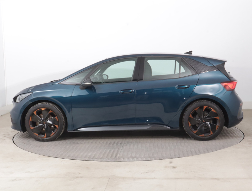 Cupra Born, 2022