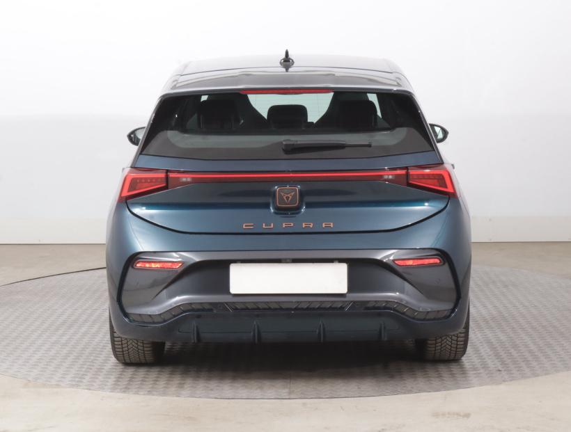 Cupra Born, 2022