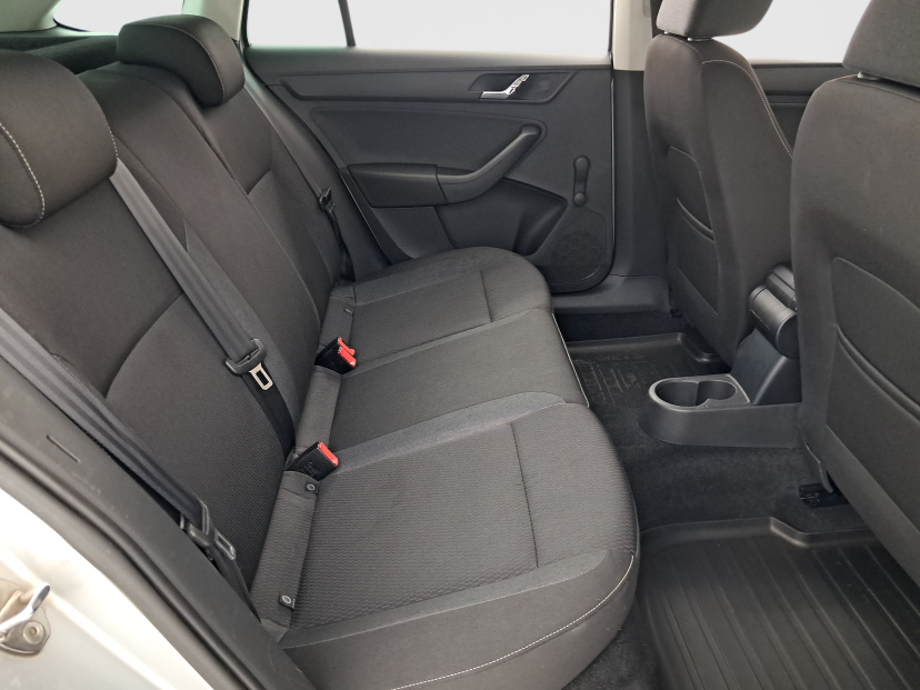 Škoda Rapid Spaceback, 2014