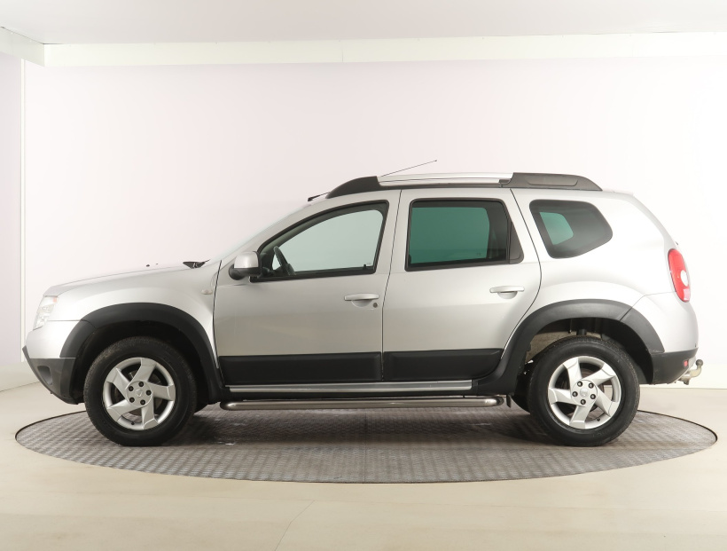Dacia Duster, 2011