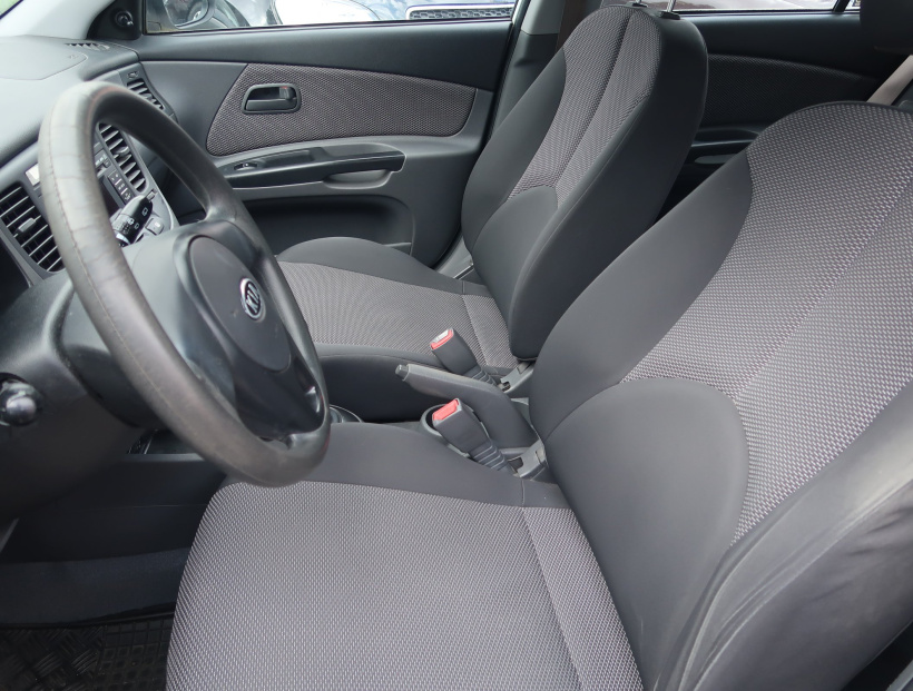 Kia Rio, 2011