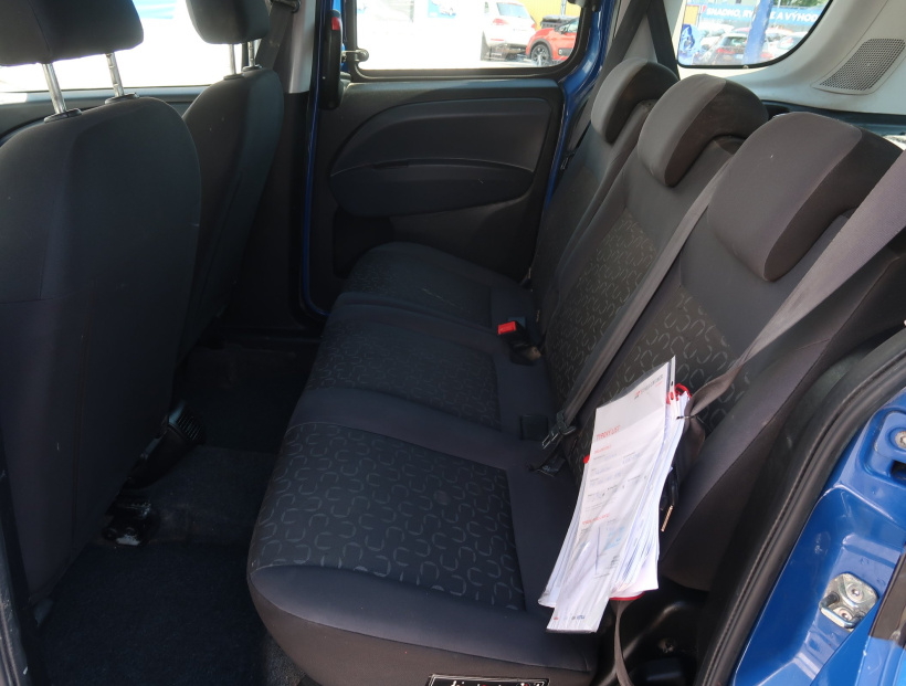 Fiat Doblo, 2011