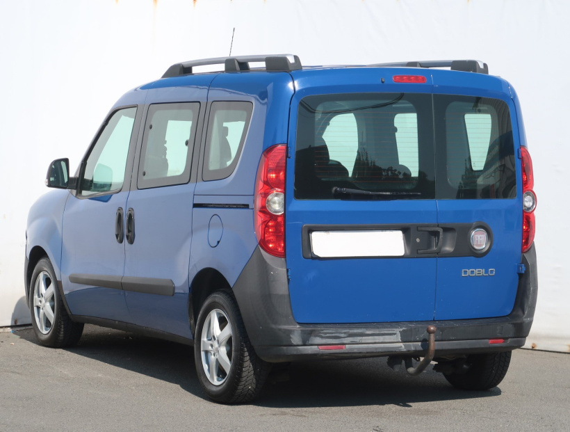 Fiat Doblo, 2011