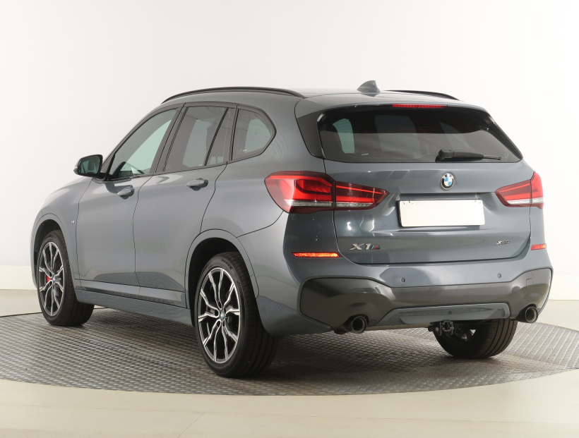 BMW X1, 2021