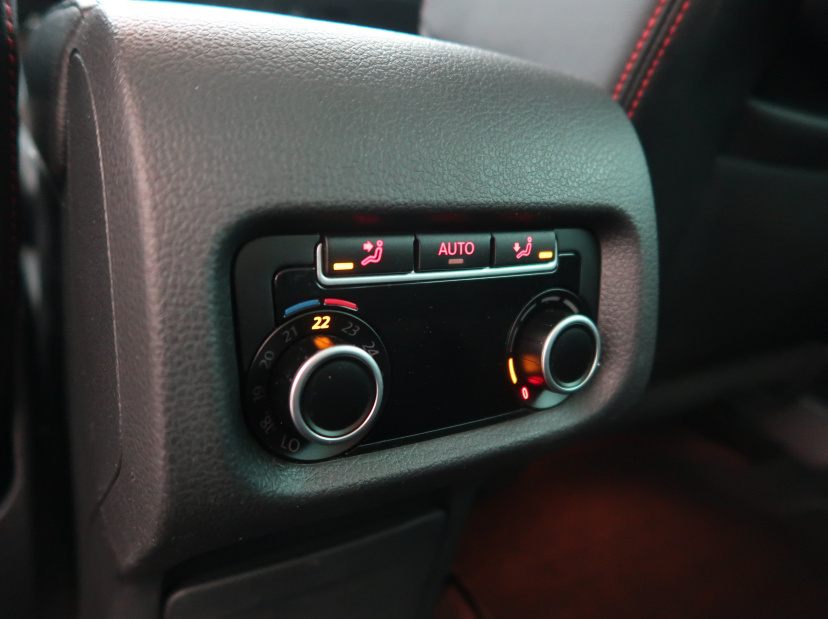 Seat Alhambra, 2016