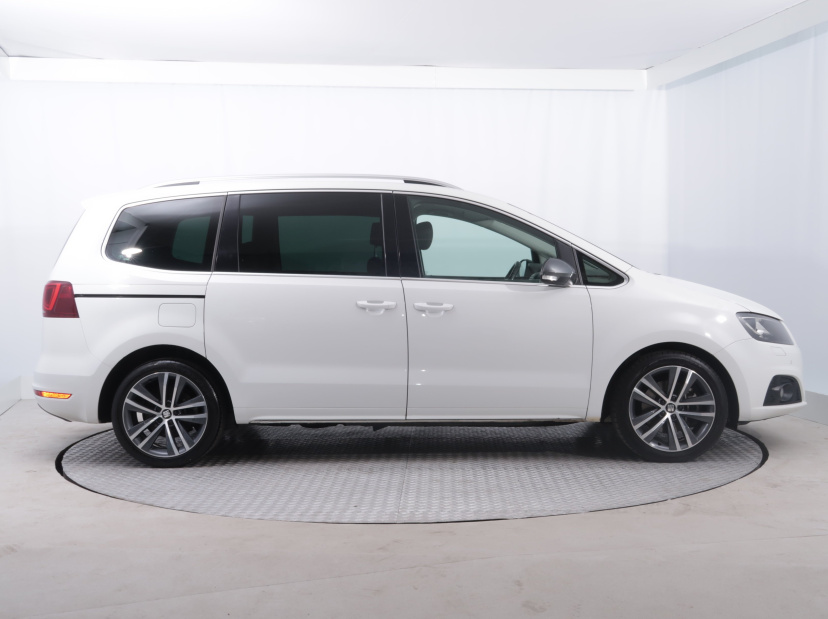 Seat Alhambra, 2016