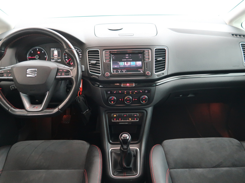 Seat Alhambra, 2016