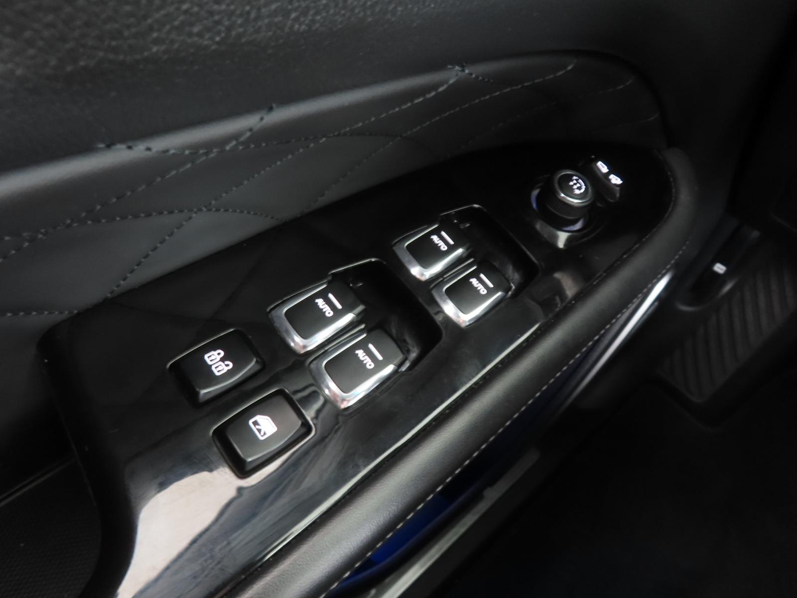 SsangYong Rexton - 2024