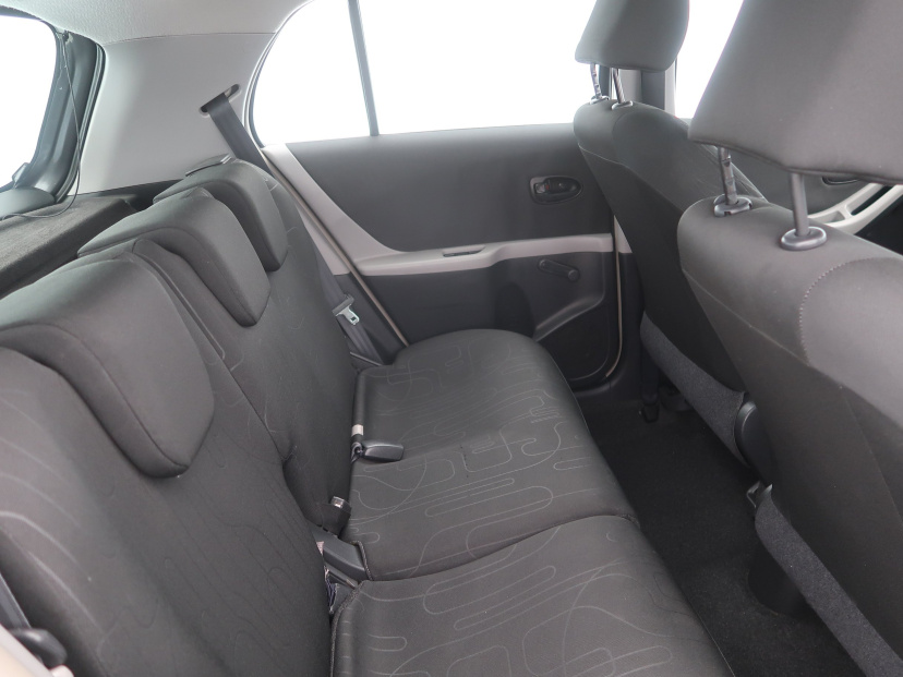 Toyota Yaris, 2010
