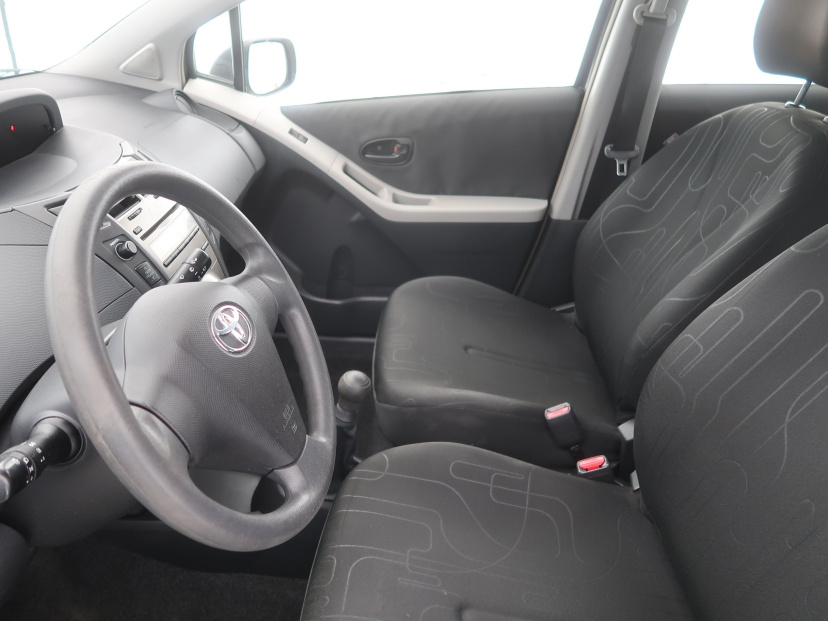 Toyota Yaris, 2010
