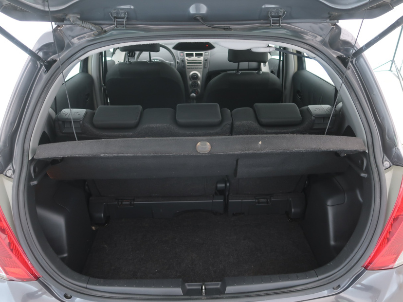 Toyota Yaris, 2010