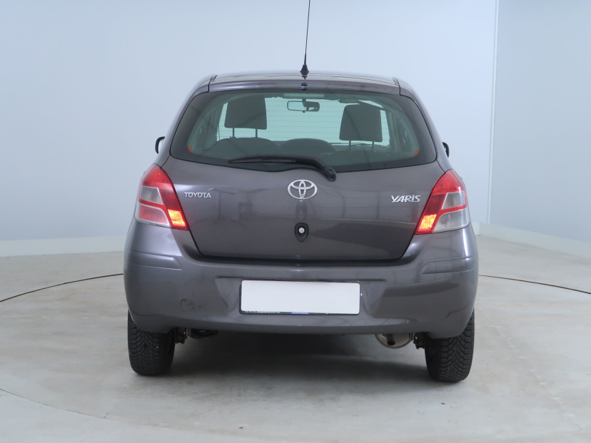 Toyota Yaris, 2010