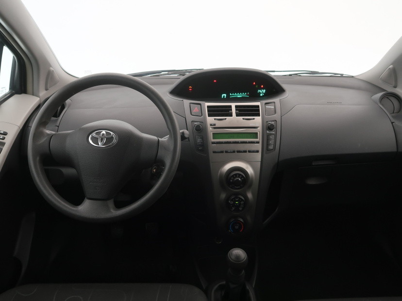 Toyota Yaris, 2010