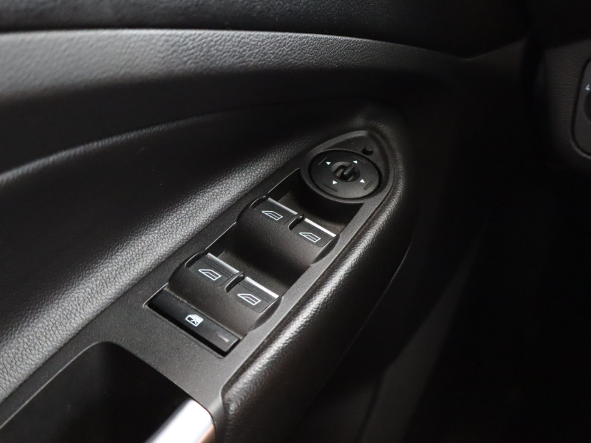Ford Kuga, 2015