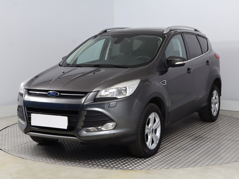 Ford Kuga, 2015