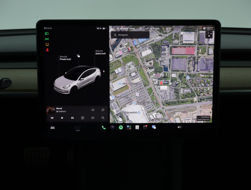 Tesla Model 3, 2021