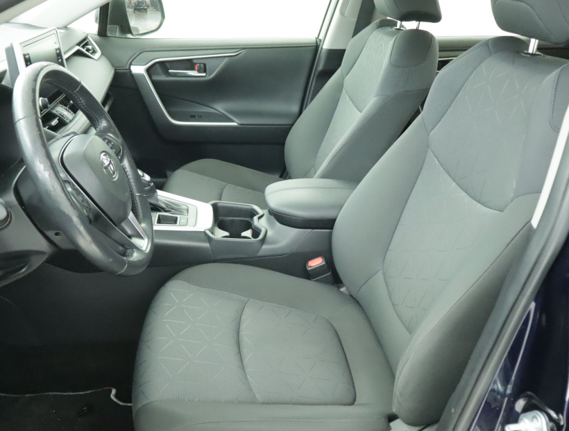 Toyota RAV 4, 2022