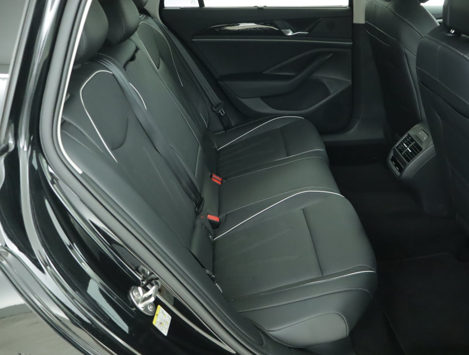 Volkswagen Passat - 2024