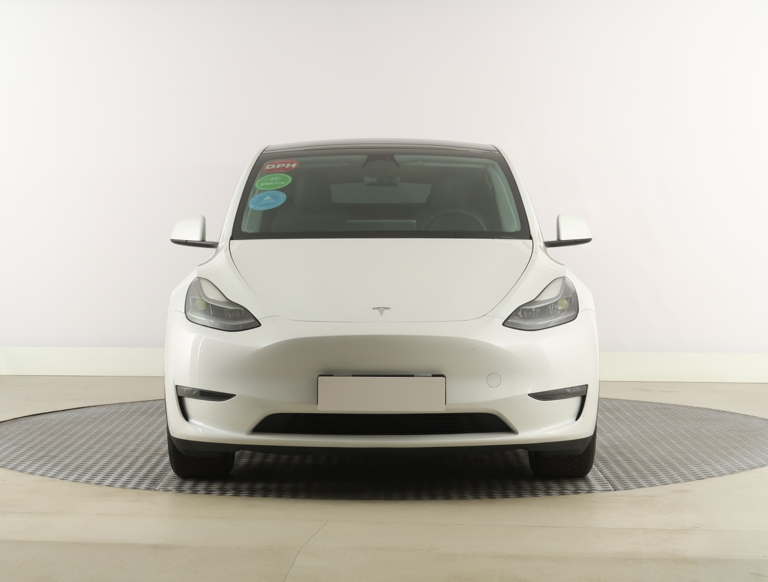 Tesla Model Y Long Range AWD – fotografie 2