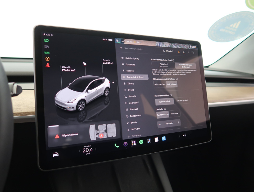Tesla Model Y, 2023