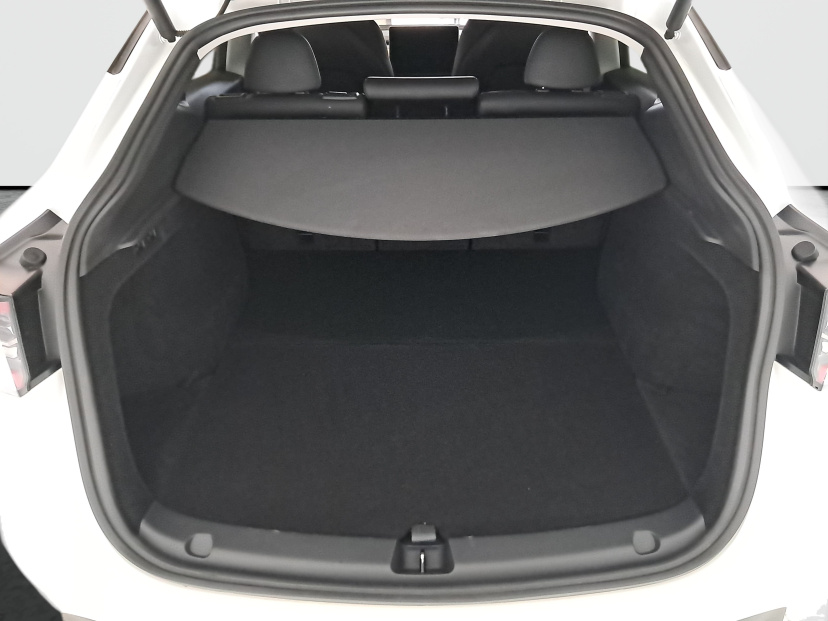 Tesla Model Y, 2023