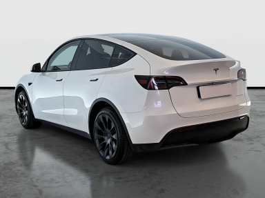 Tesla Model Y - 2023