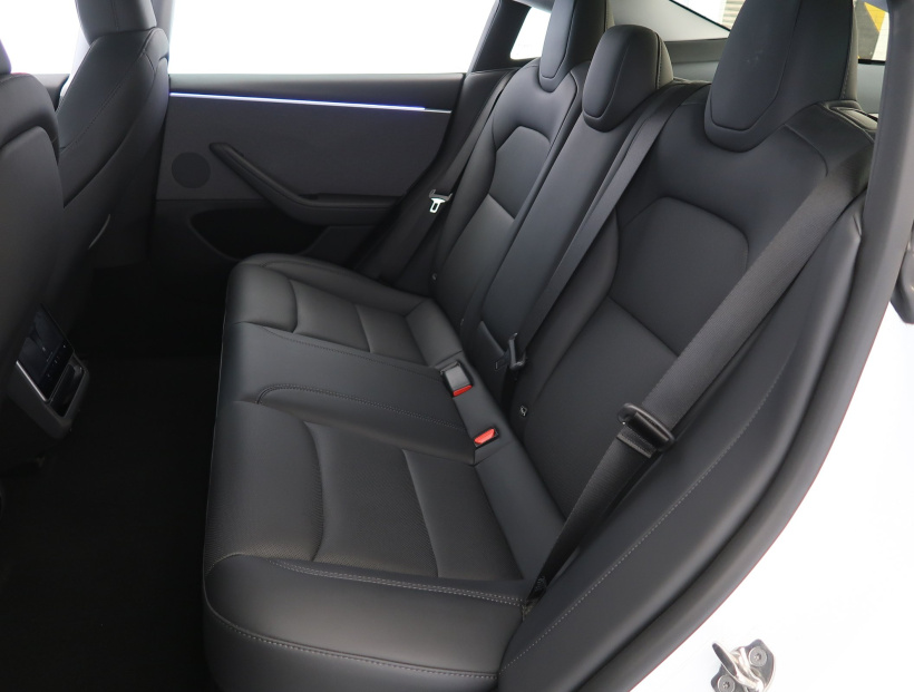 Tesla Model 3, 2023