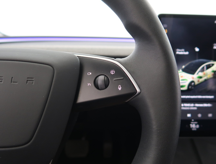Tesla Model 3, 2023
