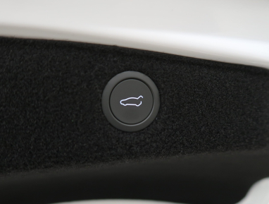 Tesla Model 3 - 2023