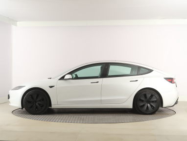 Tesla Model 3 - 2023