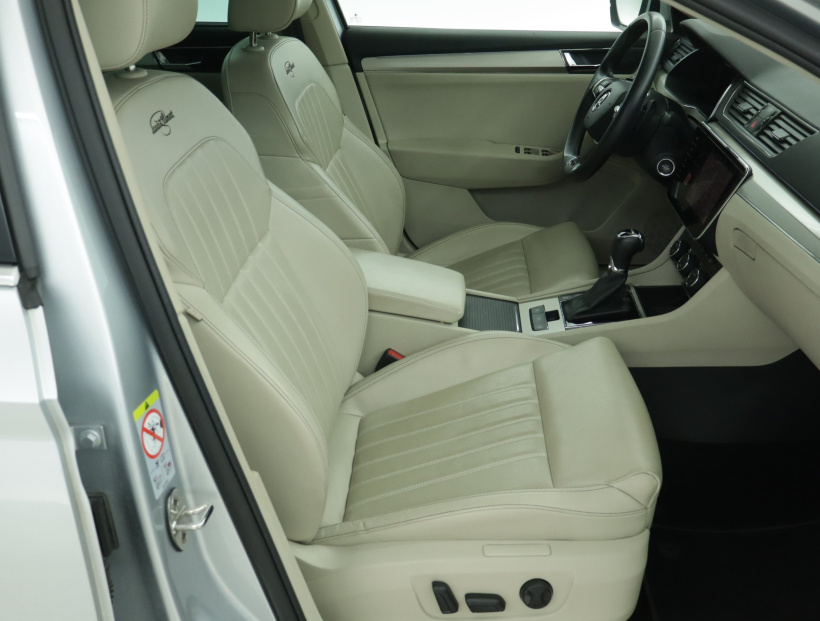 Škoda Superb, 2023