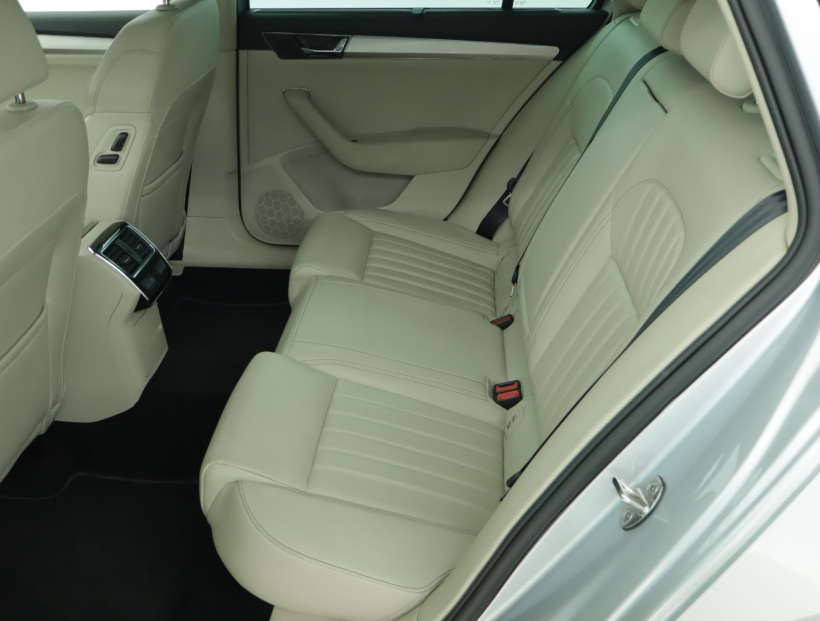 Škoda Superb, 2023