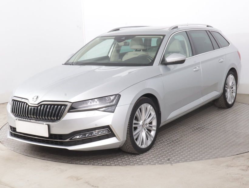 Škoda Superb, 2023