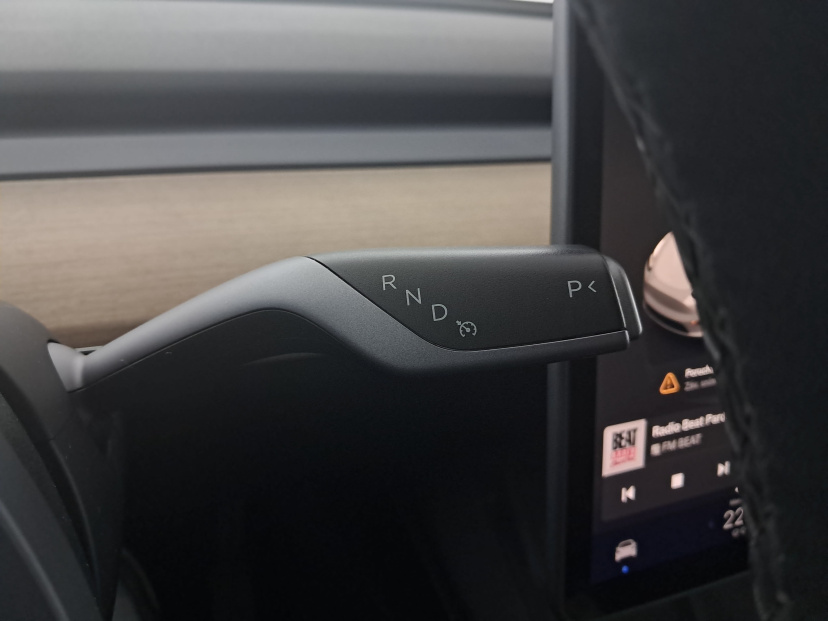 Tesla Model Y, 2022