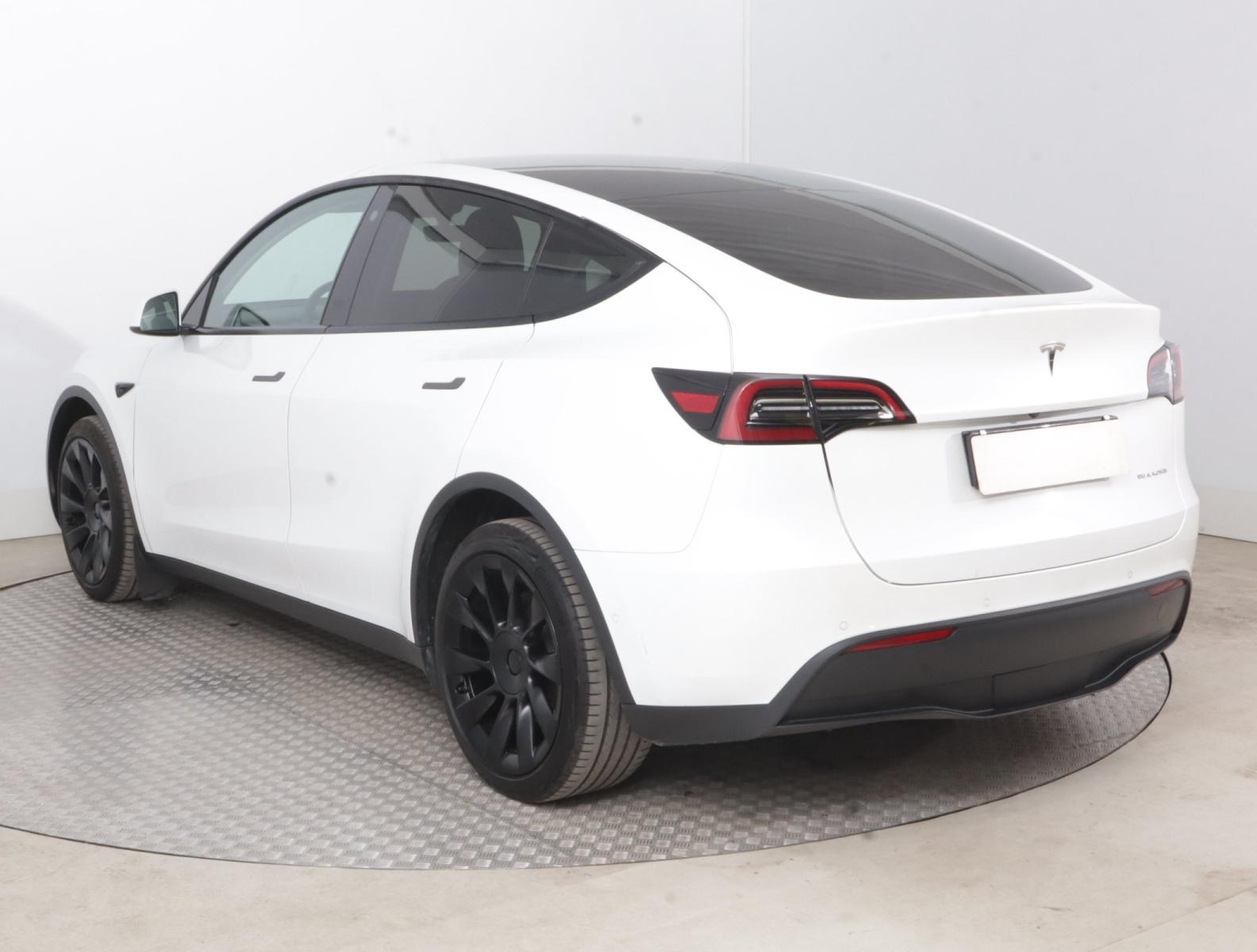 Tesla Model Y - 2022