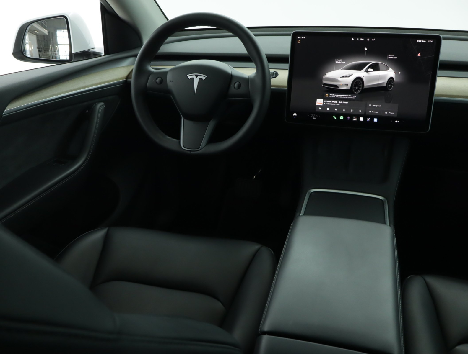 Tesla Model Y Long Range AWD – fotografie 9